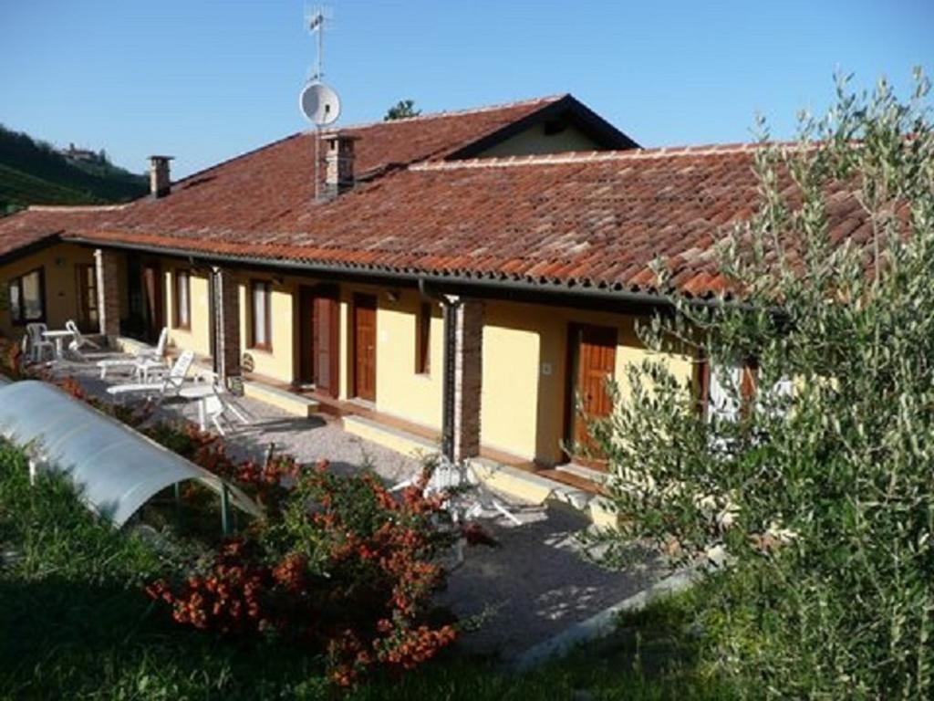 Agriturismo Il Ciabot Villa Barolo Ngoại thất bức ảnh